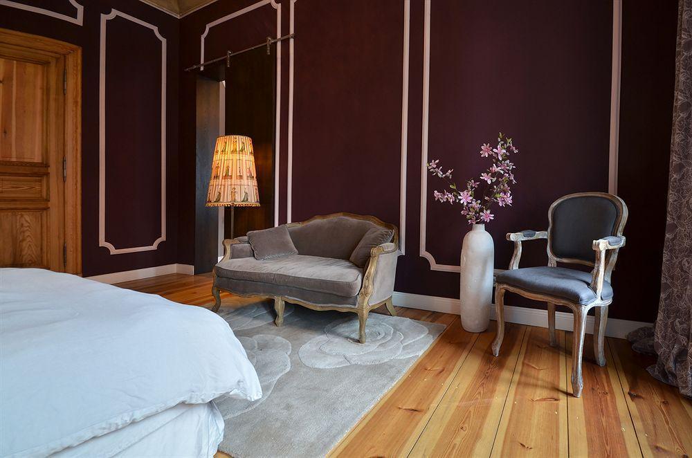 Linnen Hotel apartamentowy 3*
